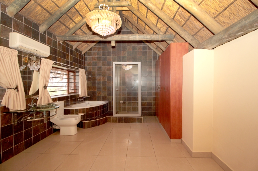 3 Bedroom Property for Sale in Menkenkop Western Cape